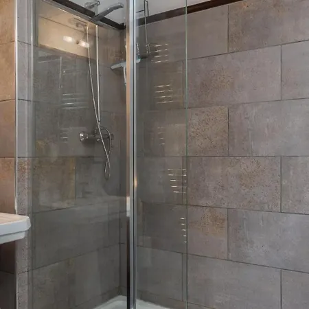 Holiday home Stone In Picturesque North Yorkshire Village - Bull Dog *