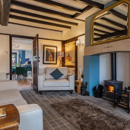Holiday home Stone In Picturesque North Yorkshire Village - Bull Dog Ampleforth