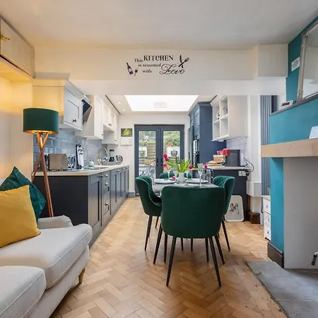 Stone In Picturesque North Yorkshire Village - Bull Dog Casa vacanze *